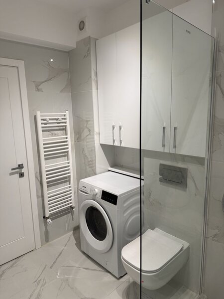 Rond OMV, lux, nou, parcare inclusa, predare imediata, 2 camere.